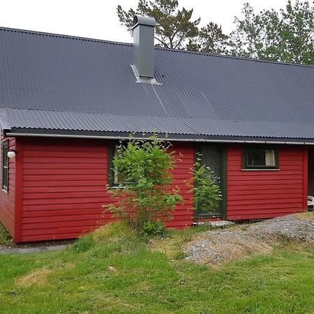 Teigen Leirstad, Feriehus Og Hytter Eikefjord Esterno foto