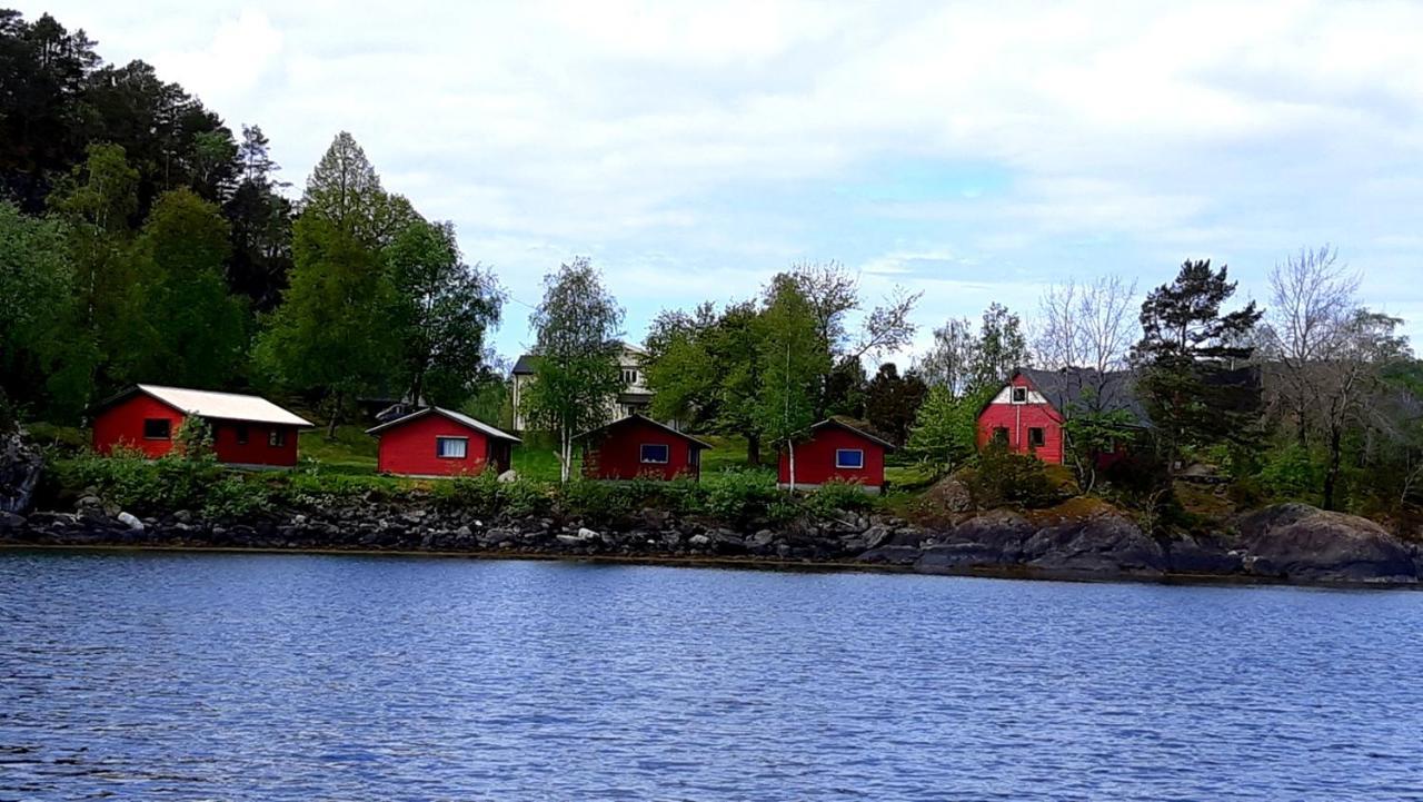 Teigen Leirstad, Feriehus Og Hytter Eikefjord Esterno foto